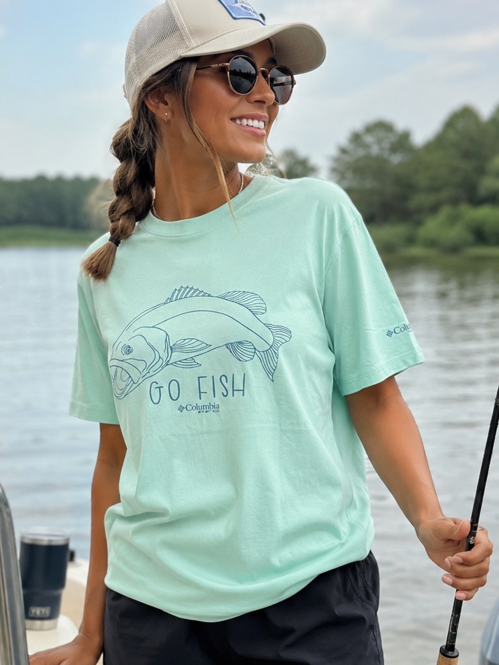 NWOT Columbia PFG Go Fish Graphic Tee Medium Mint Green Fishing Shirt